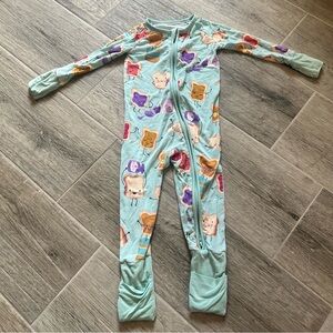 Little Sleepies Lunch Buddies
PB&J Zippy Pajamas Bamboo
6-12 Months